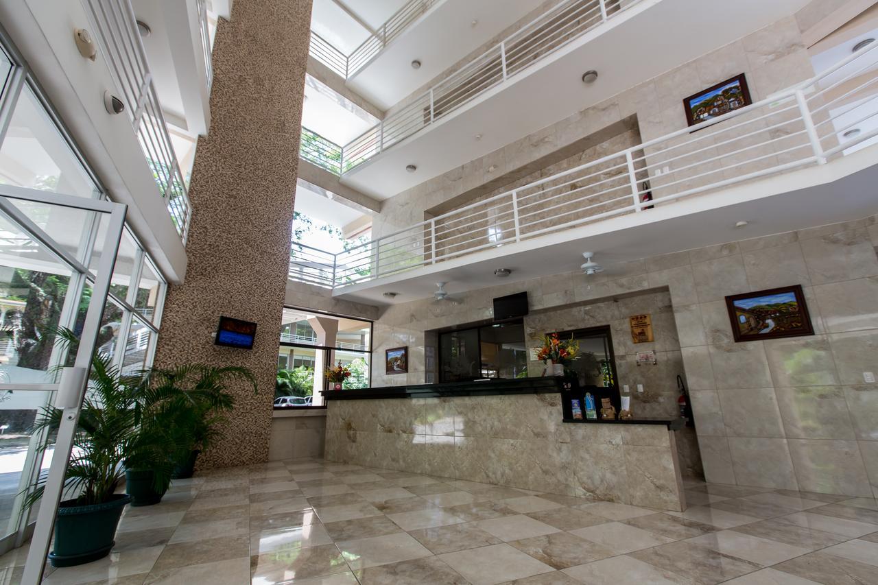 Hotel Arenas En Punta Leona Playa Agujas Exterior foto